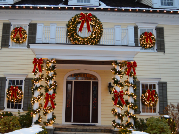 holiday light installation decor in Fairfield County, NY